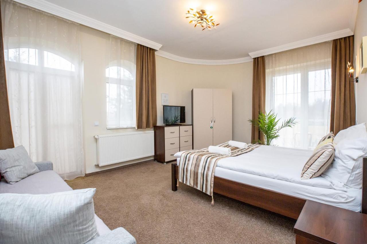 Villa Rosa Hajdúszoboszló Esterno foto